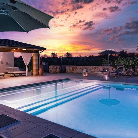 Masseria Tenuta Flora Maria レヴェラーノ エクステリア 写真