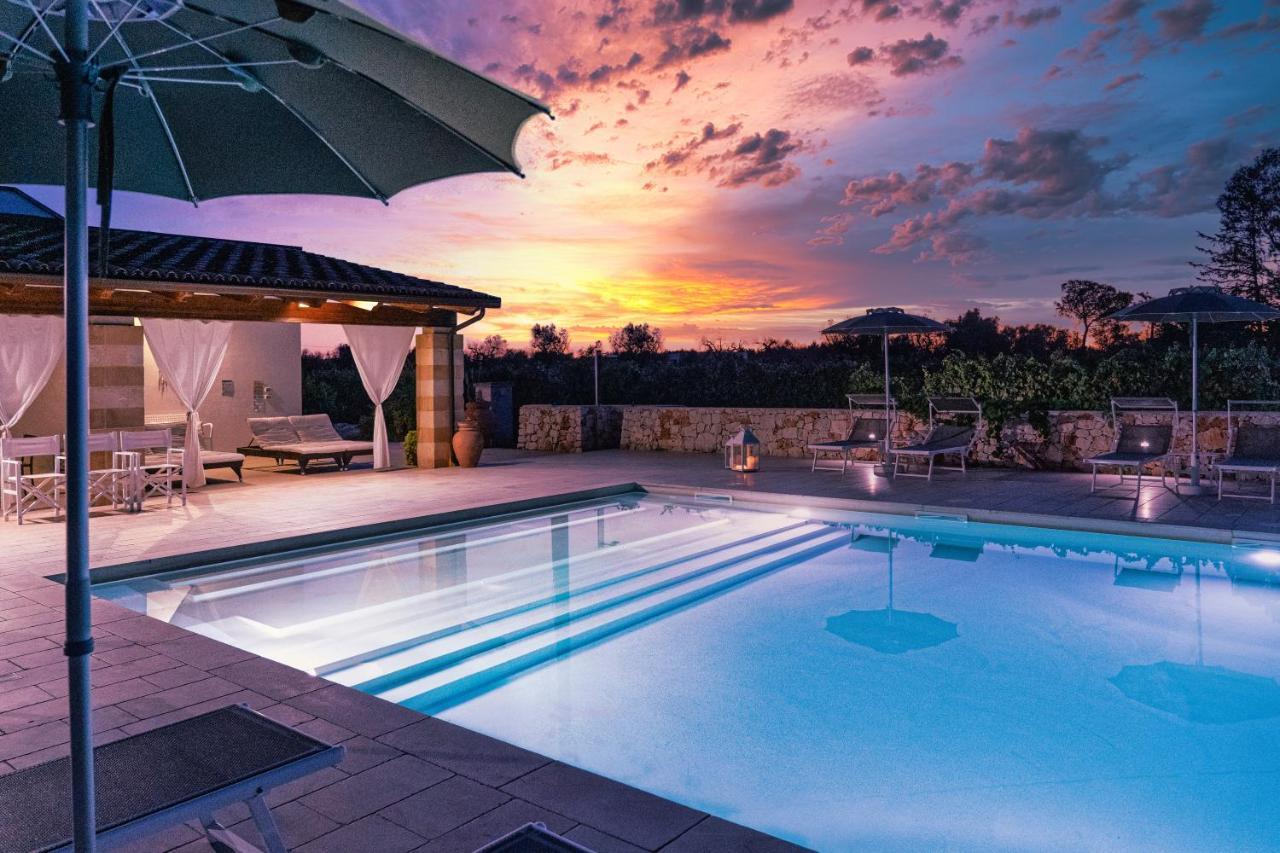 Masseria Tenuta Flora Maria レヴェラーノ エクステリア 写真