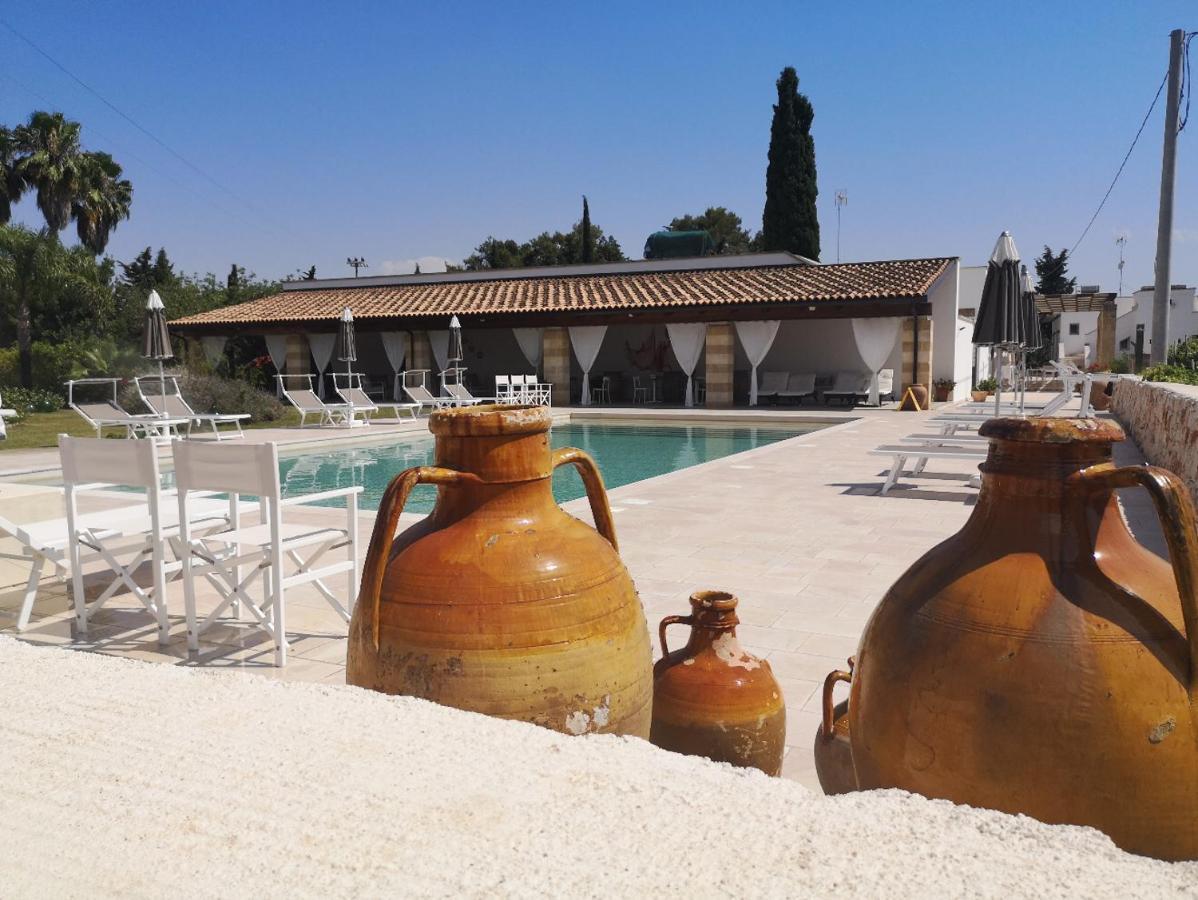 Masseria Tenuta Flora Maria レヴェラーノ エクステリア 写真