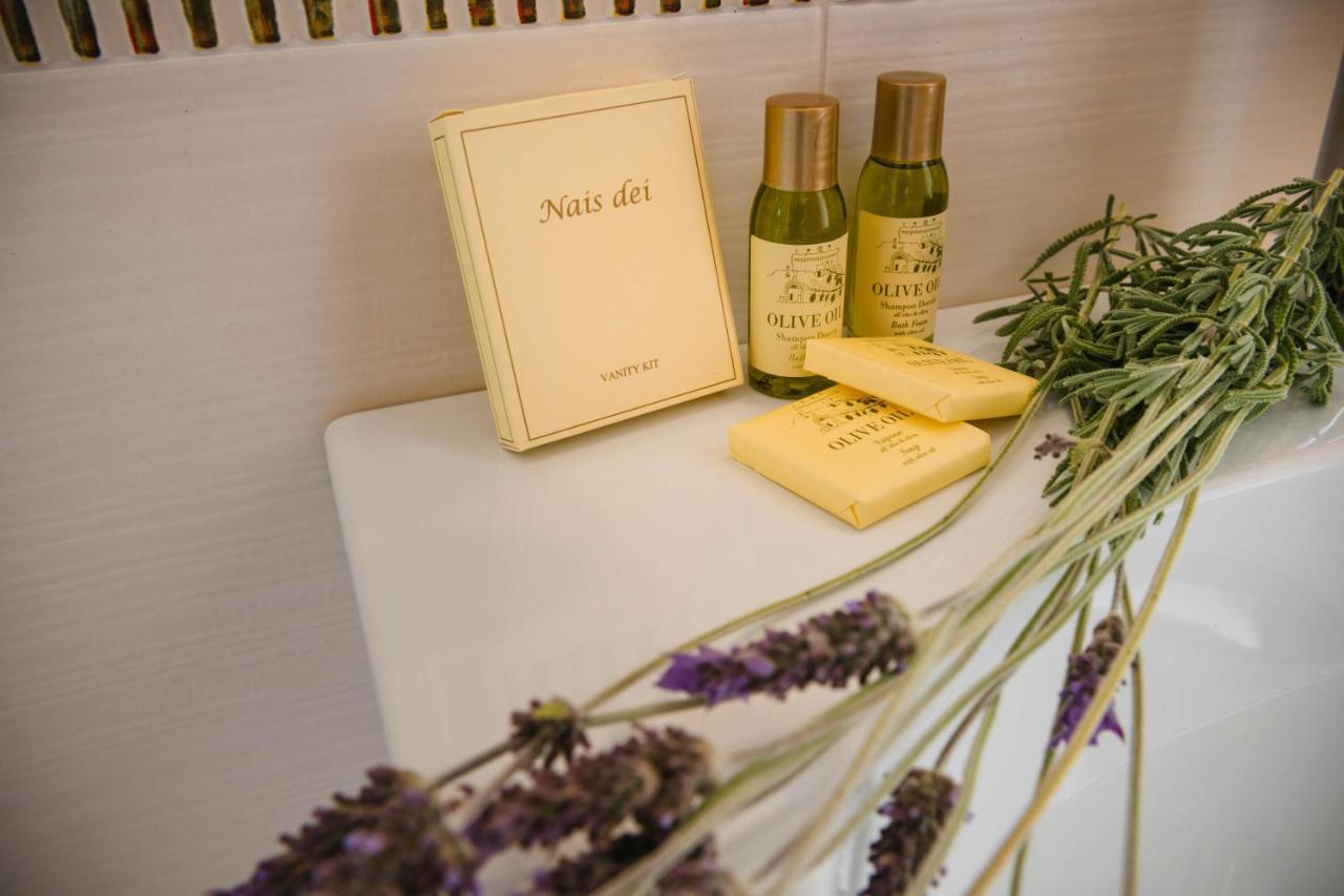Masseria Tenuta Flora Maria レヴェラーノ エクステリア 写真
