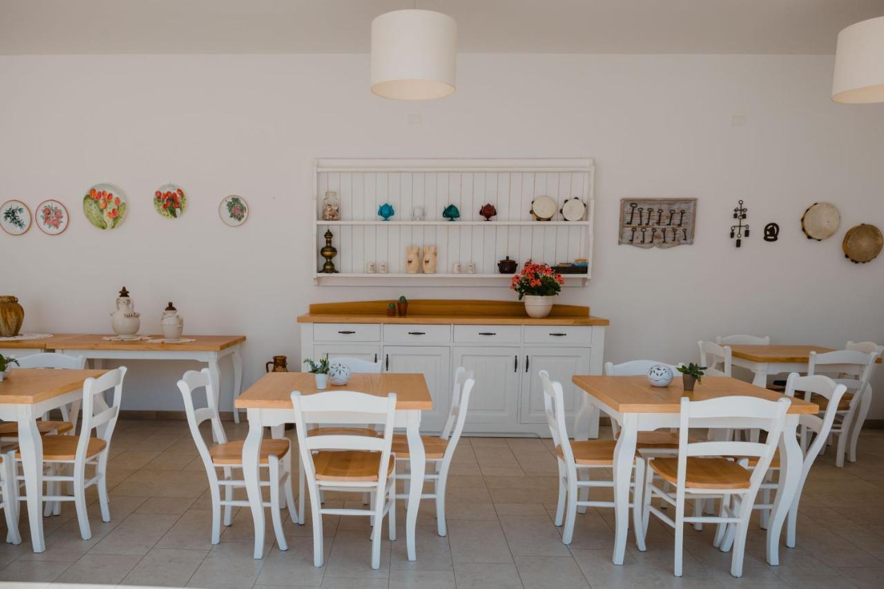 Masseria Tenuta Flora Maria レヴェラーノ エクステリア 写真