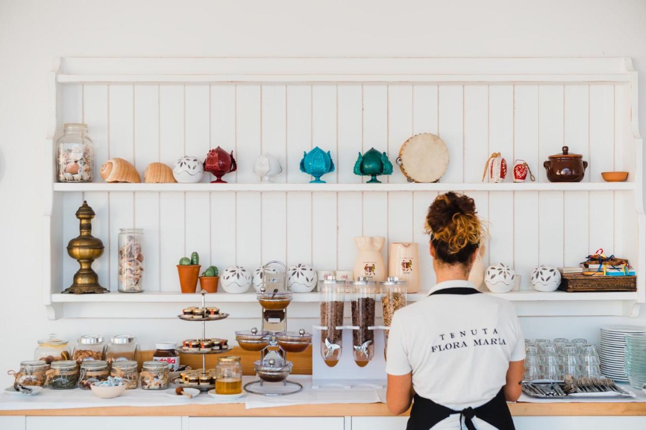 Masseria Tenuta Flora Maria レヴェラーノ エクステリア 写真