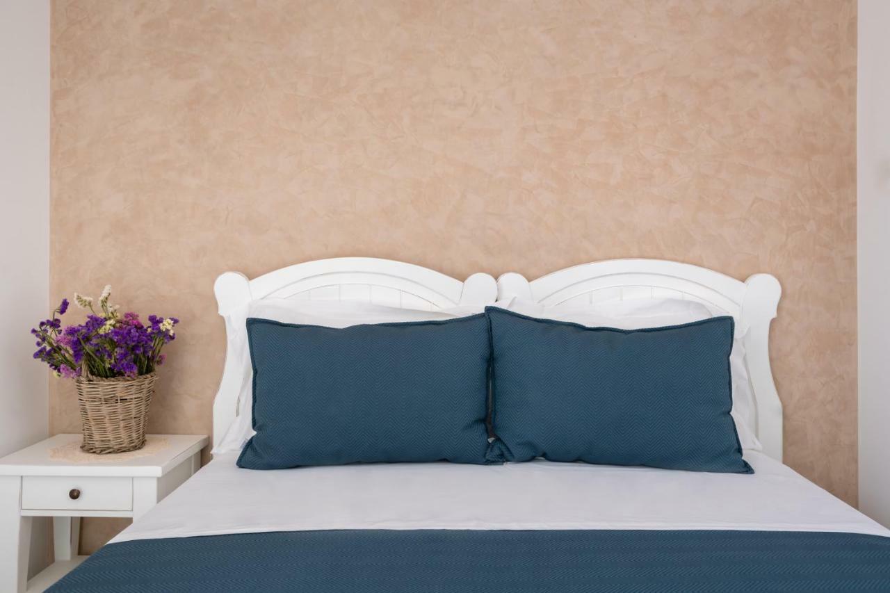 Masseria Tenuta Flora Maria レヴェラーノ エクステリア 写真
