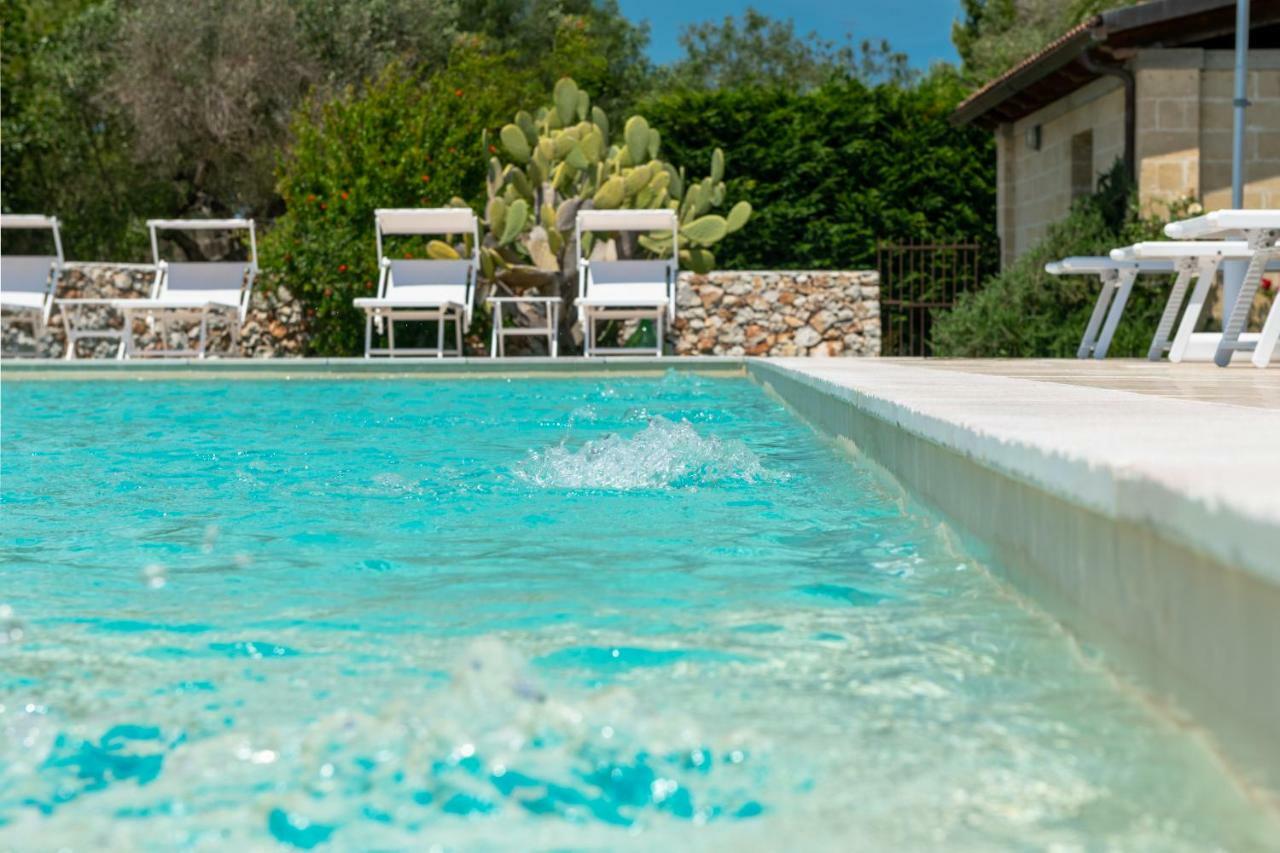 Masseria Tenuta Flora Maria レヴェラーノ エクステリア 写真
