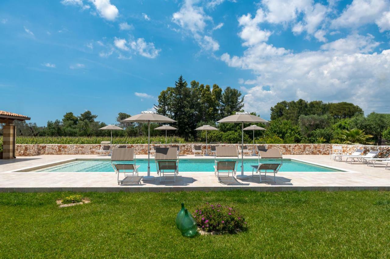 Masseria Tenuta Flora Maria レヴェラーノ エクステリア 写真
