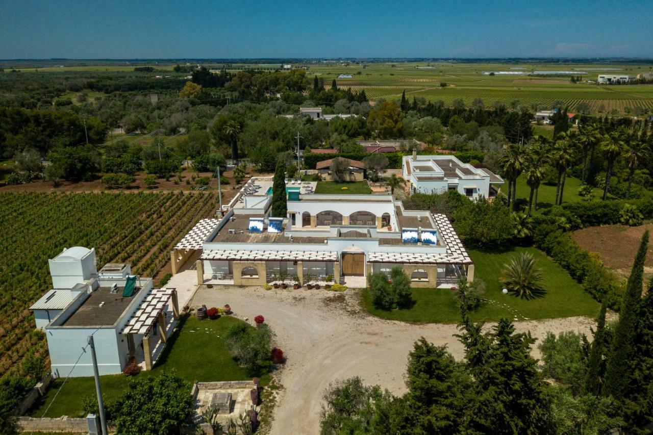 Masseria Tenuta Flora Maria レヴェラーノ エクステリア 写真